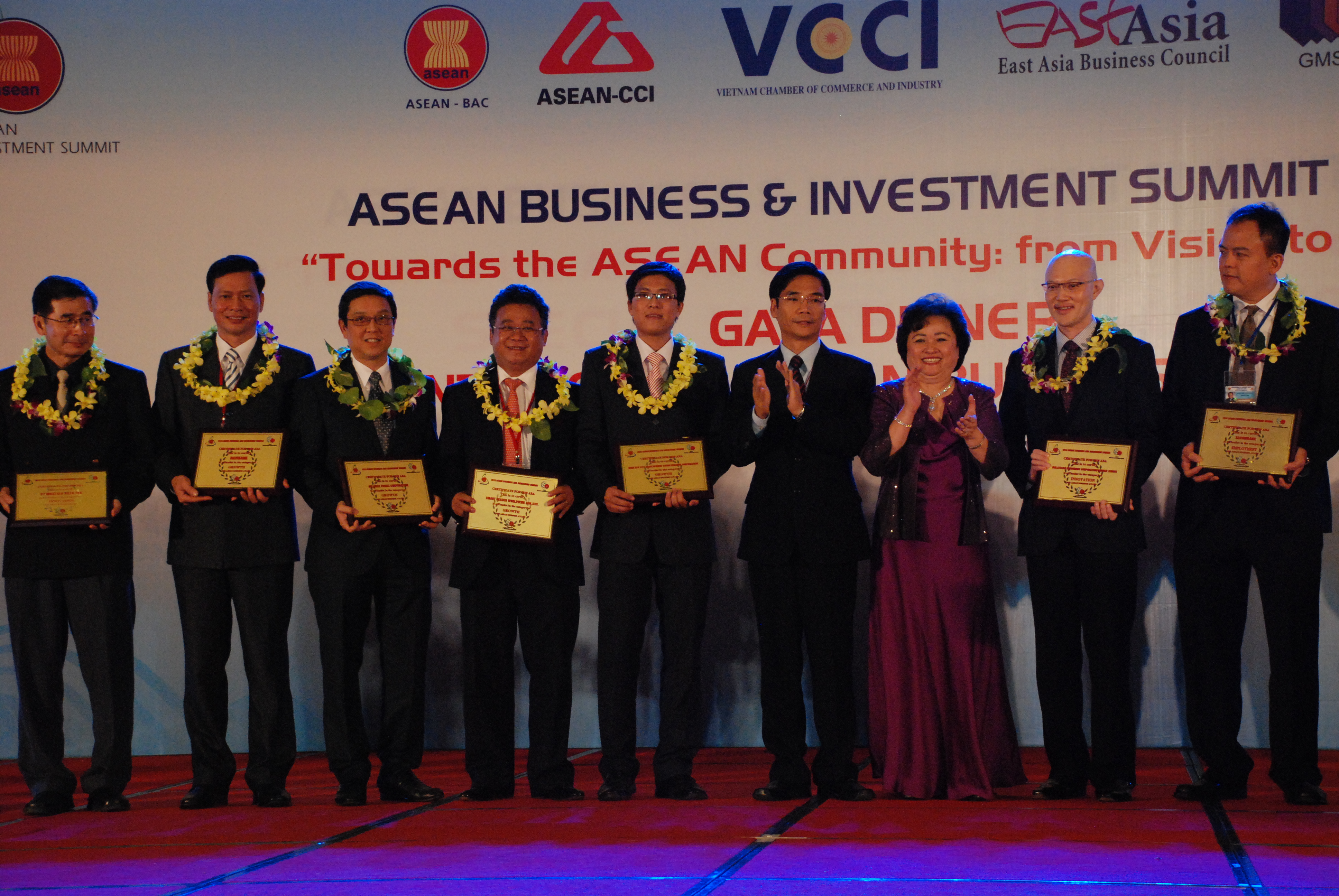 KBC - Vinh danh giải thưởng "Doanh nghiệp ASEAN 2010" 